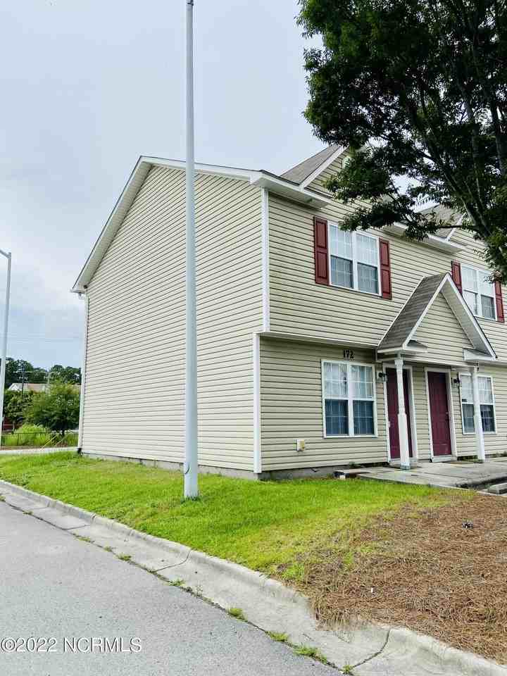 172 Cornerstone Pl - Photo 3 of 7