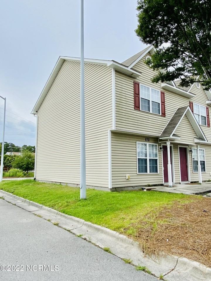 172 Cornerstone Pl - Photo 6 of 7