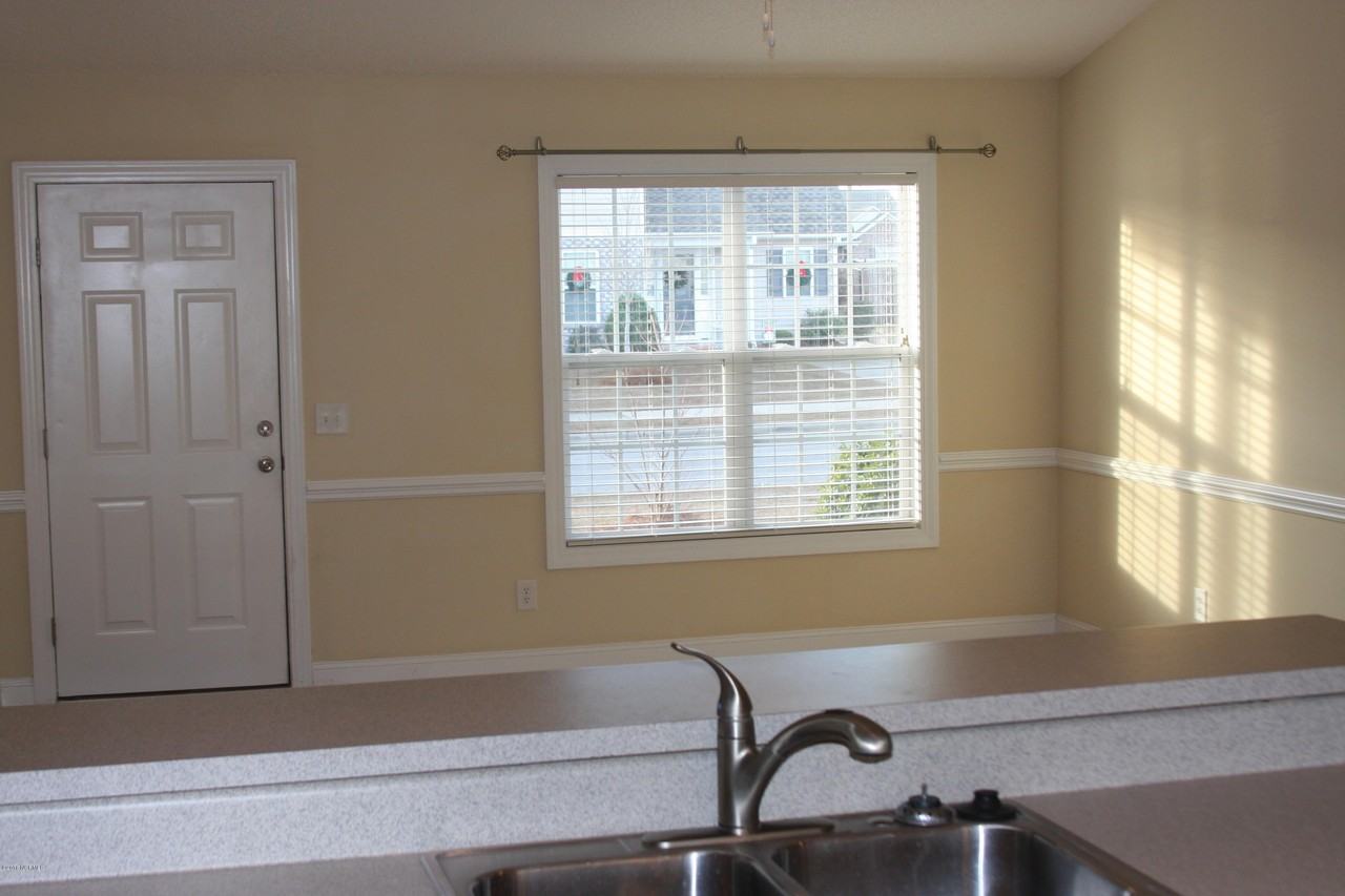 2321 Sadler Dr Unit B #B - Photo 7 of 14