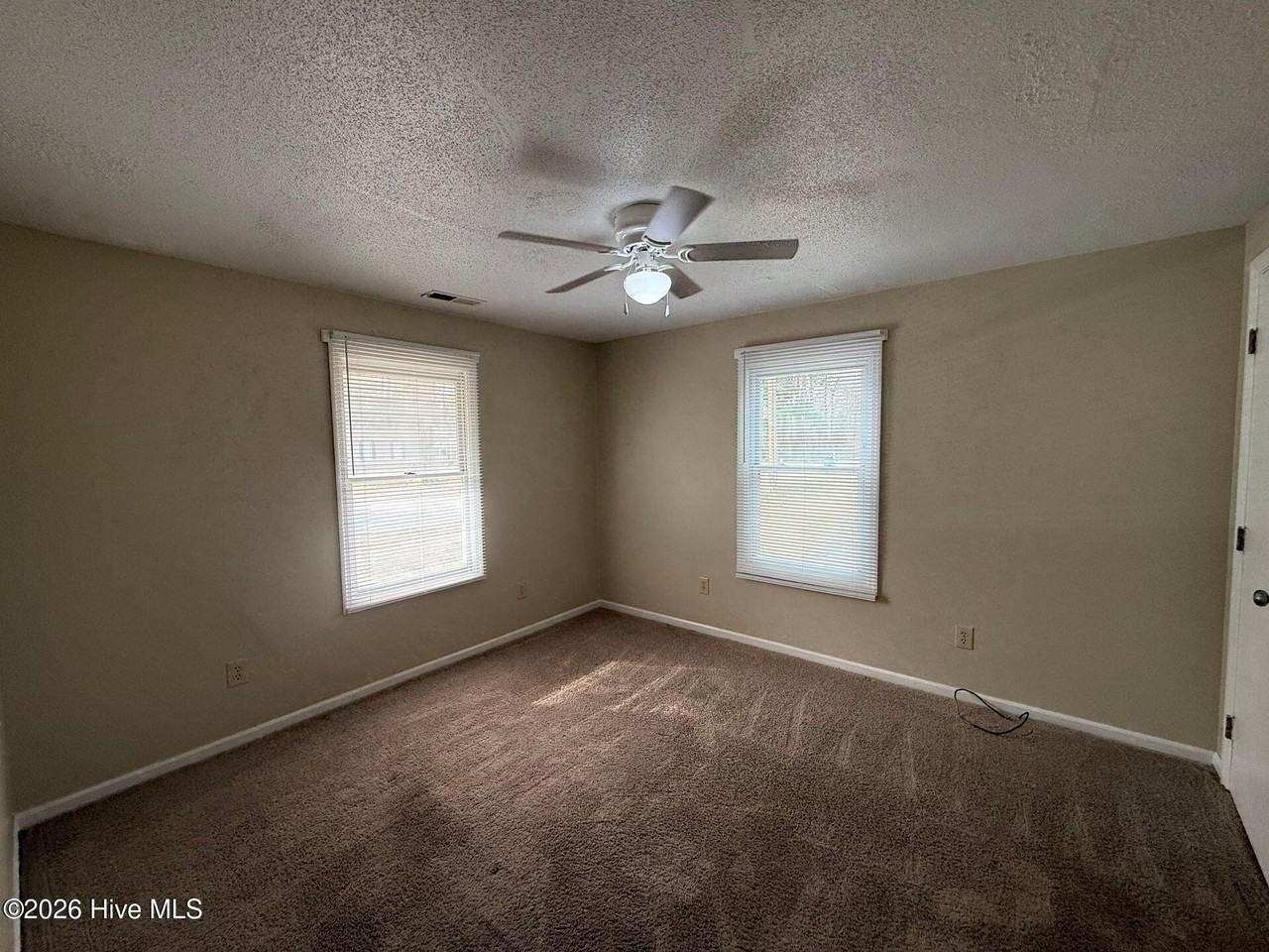 2159 Hines Farm Rd - Photo 5 of 11