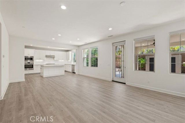 116 Windswept - Photo 6 of 8