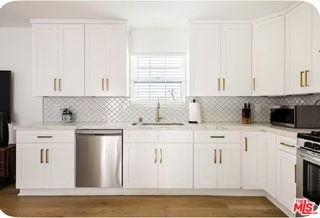 12812 Greene Ave - Photo 4 of 8