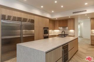 504 N Elm Dr - Photo 2 of 8