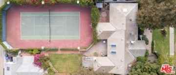 featured image of 426 Georgina Ave