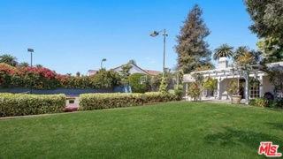 426 Georgina Ave - Photo 3 of 8