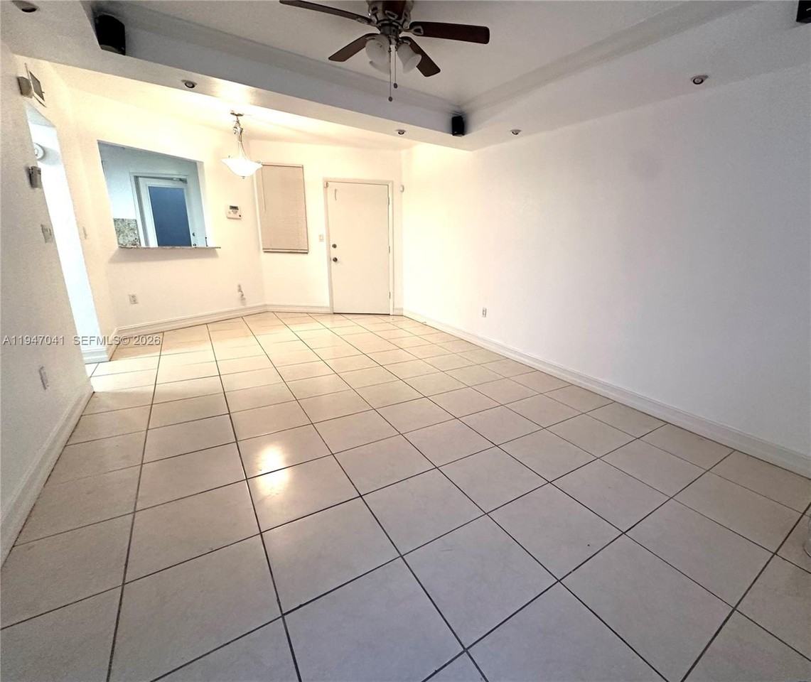1701 Ne Miami Gardens Dr #115 - Photo 3 of 8