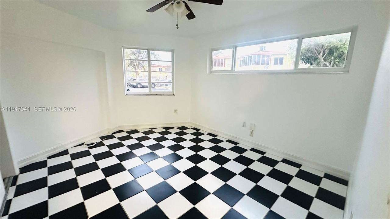 1701 Ne Miami Gardens Dr #115 - Photo 6 of 8