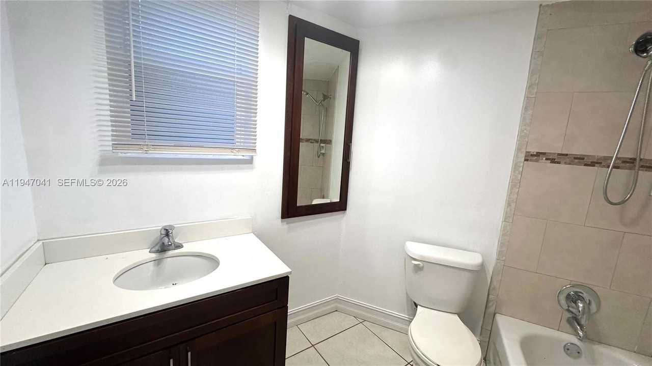 1701 Ne Miami Gardens Dr #115 - Photo 7 of 8