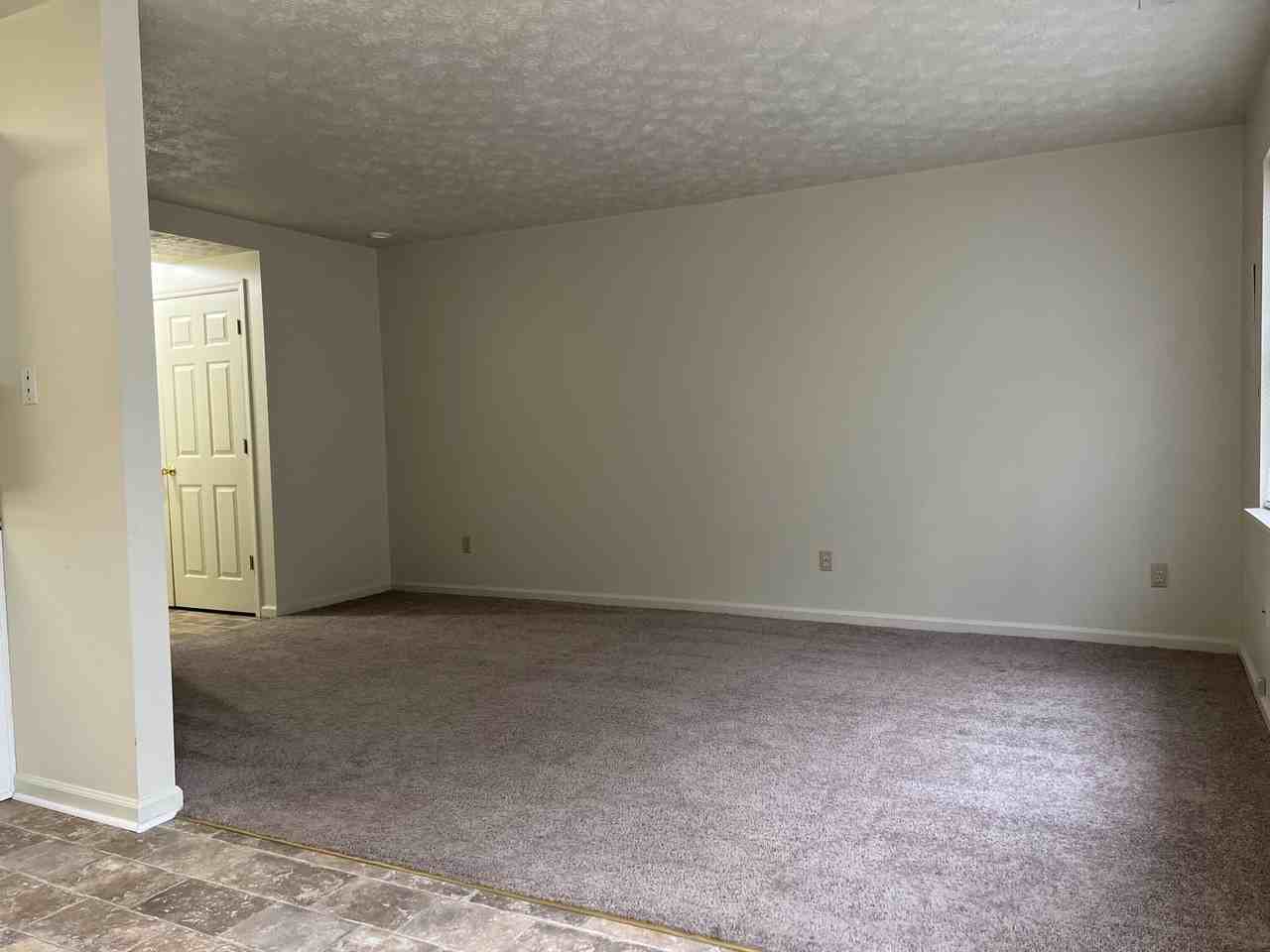 322 Beacon Hill Drive - Photo 4 of 9