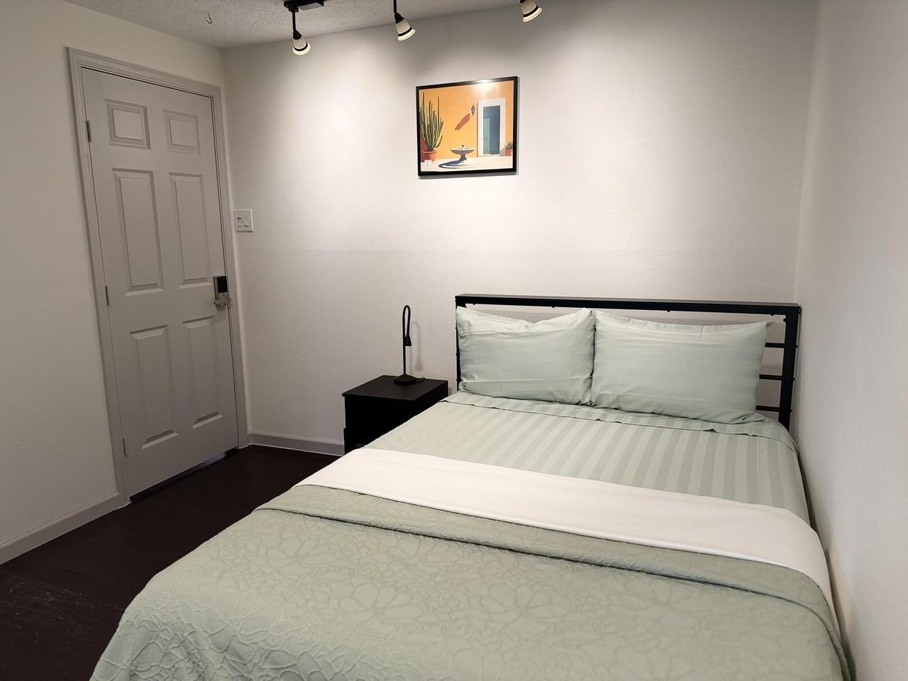 Alvarado Dr - Photo 7 of 14