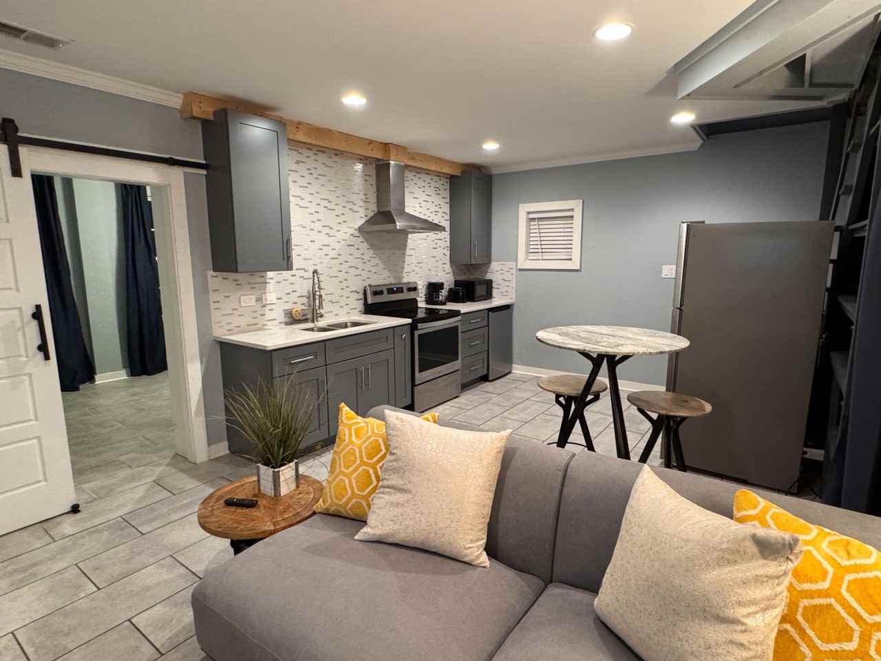 Thunder Trl - Photo 4 of 12