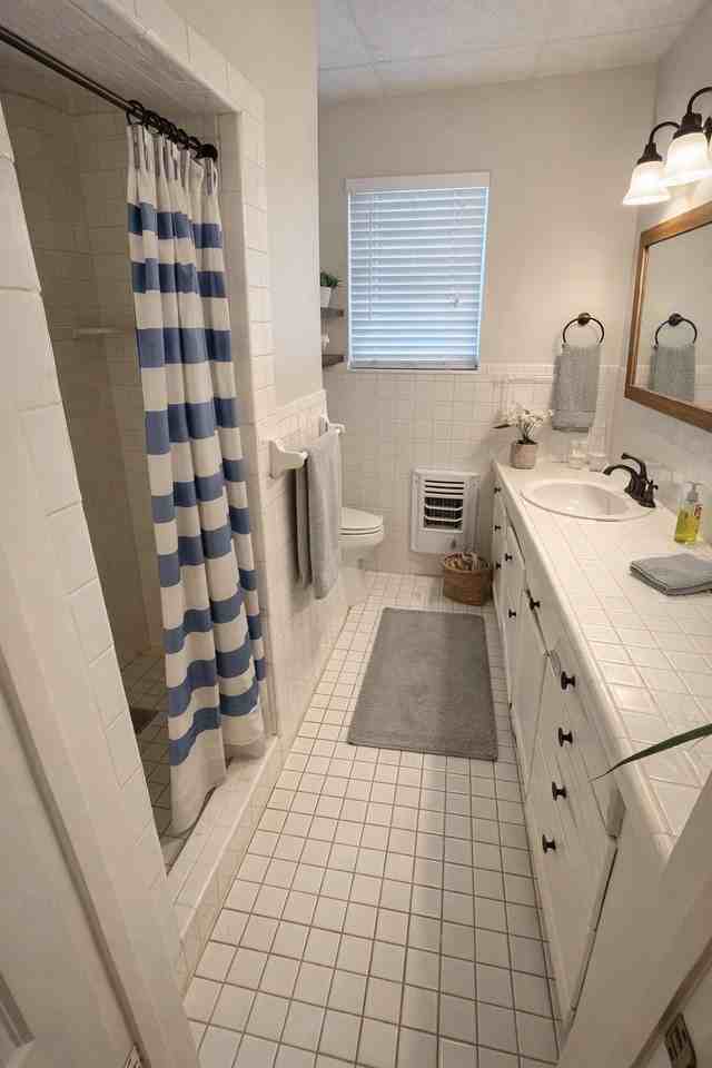 Engle Ave - Photo 3 of 7