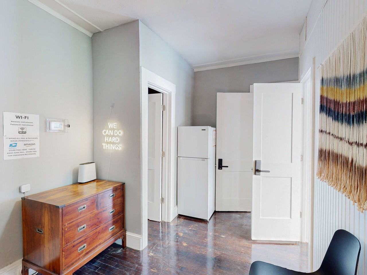 Metropolitan Pkwy Sw - Photo 6 of 20