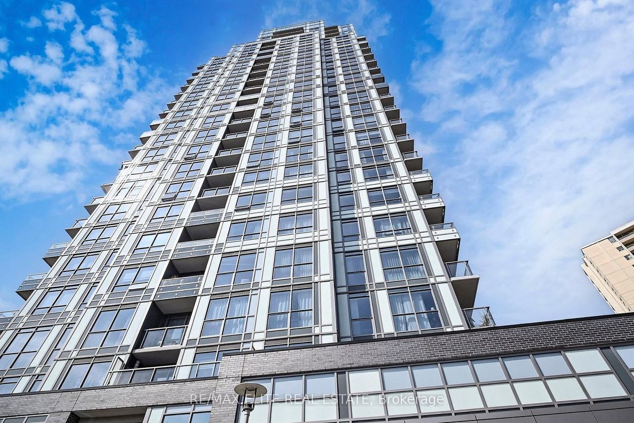 18 Graydon Hall Drive - Photo 2 of 39