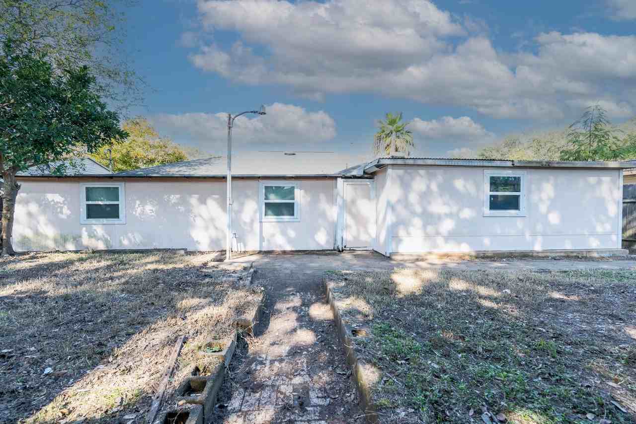 6717 Fairway Dr #SF - Photo 4 of 45