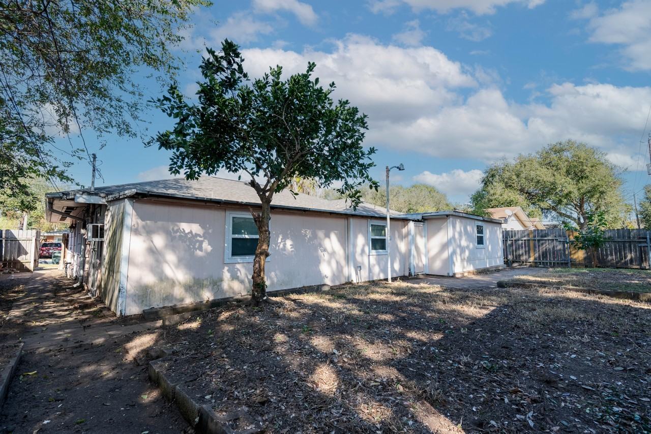 6717 Fairway Dr #SF - Photo 5 of 45