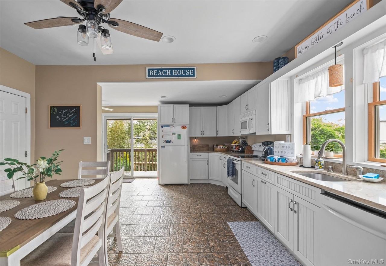 639 Ocean Breeze - Photo 7 of 16