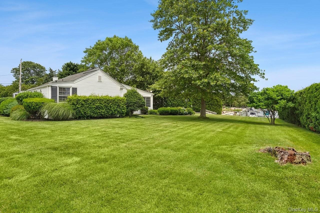 315 Old Salt Rd - Photo 5 of 22