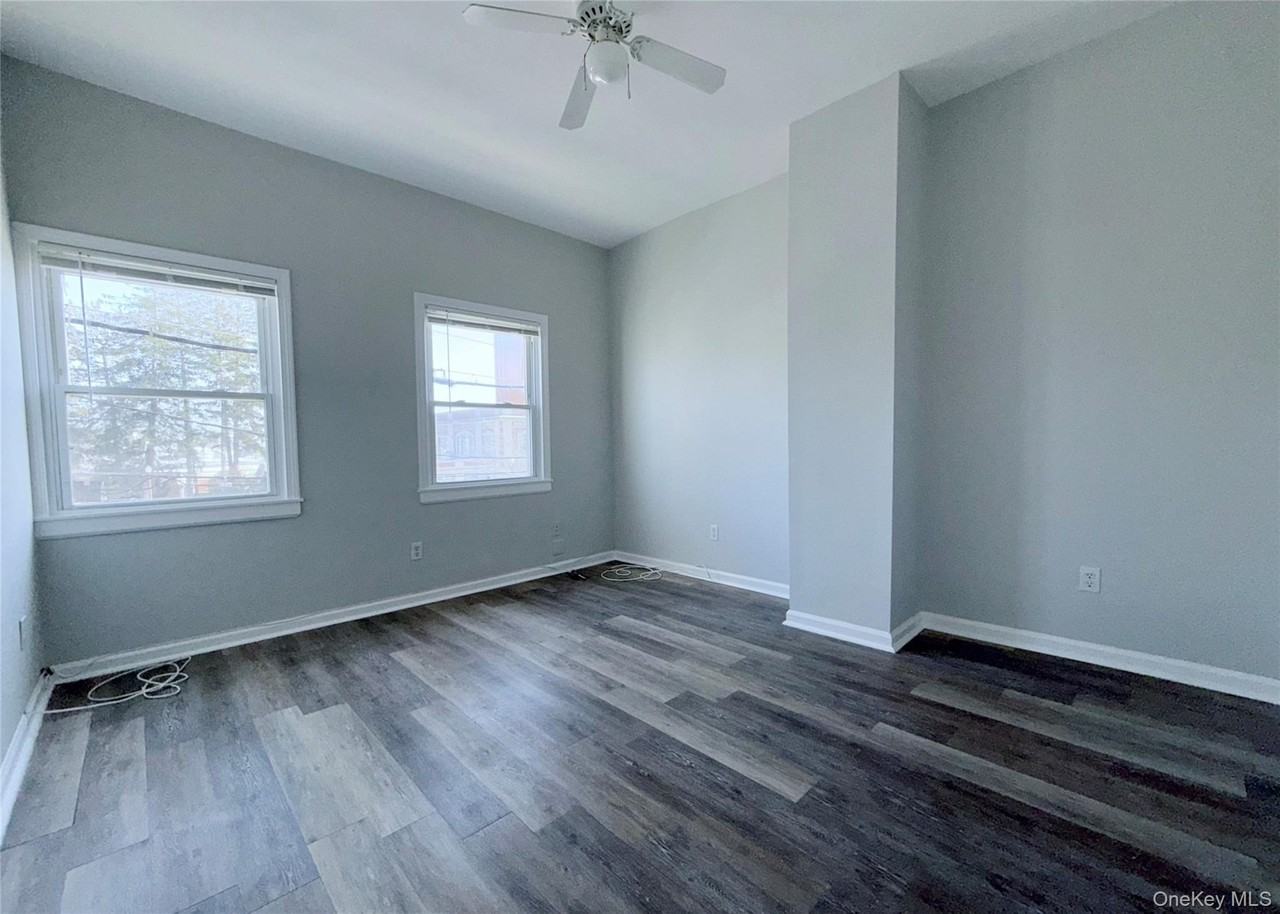 142 W Boston Post Rd Unit 2-A #2A - Photo 7 of 16