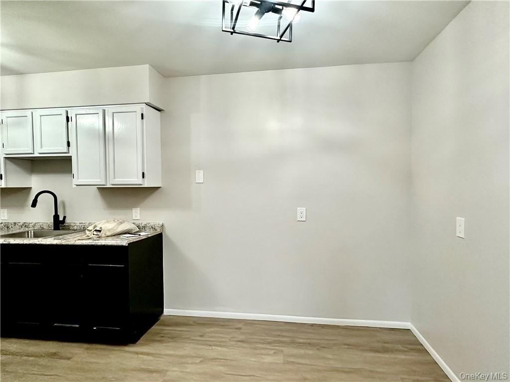 1319 Cole St Unit B14 #B14 - Photo 3 of 16