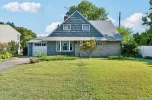 featured image of 107 Ball Park Ln