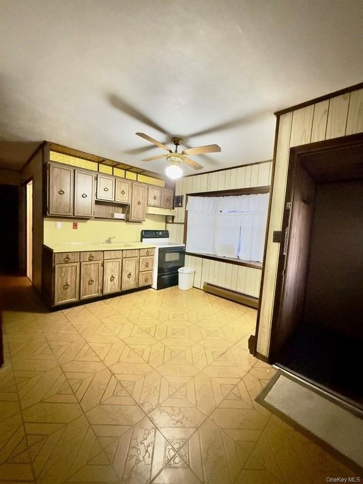 107 Ball Park Ln - Photo 7 of 25