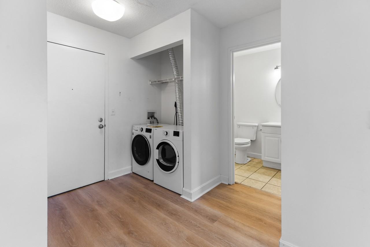 497 Broadway - 202 #202 - Photo 2 of 10