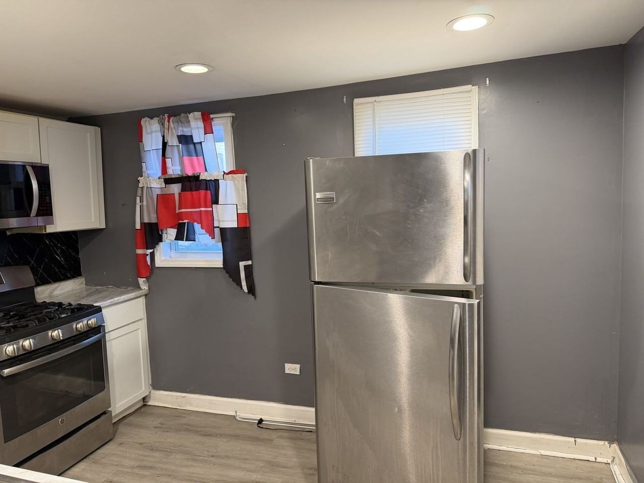 756 Newell Ave - Photo 6 of 16