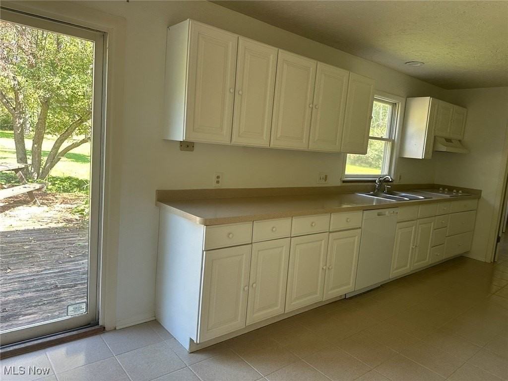 13993 Sweetbriar Ln - Photo 3 of 16