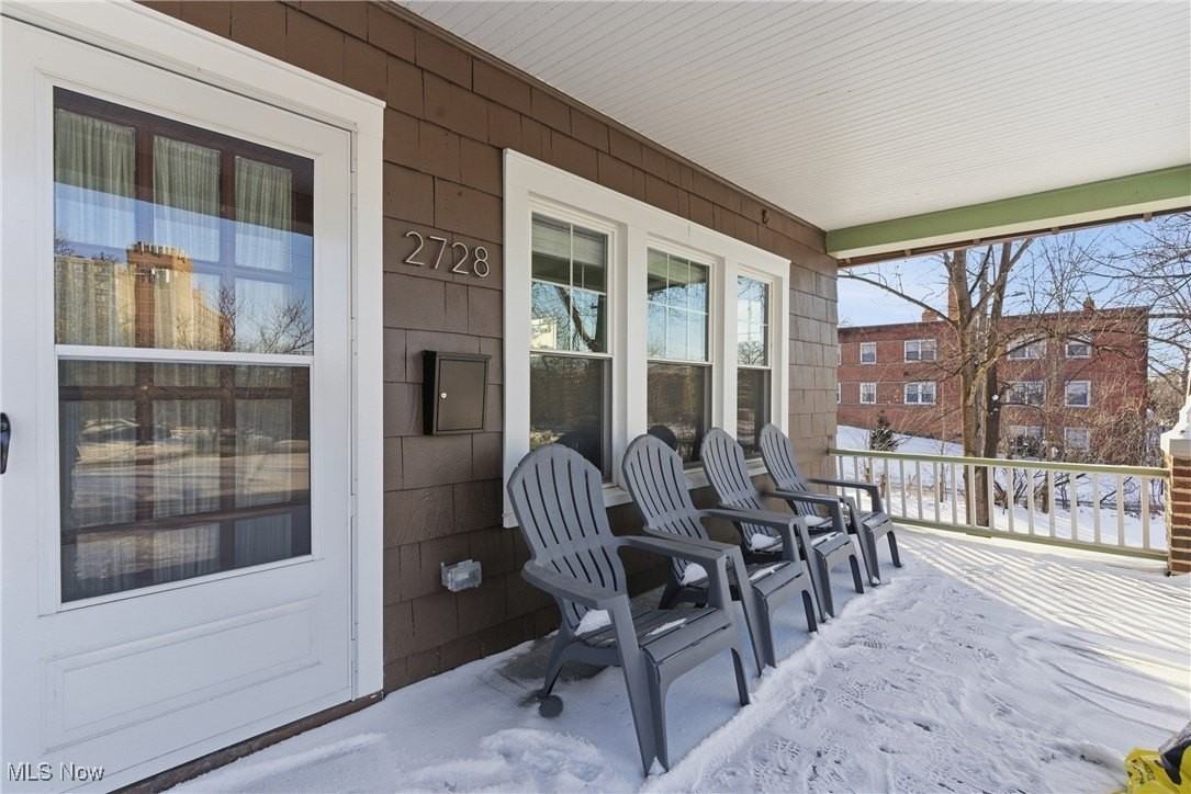 2728 Euclid Heights Blvd - Photo 4 of 42