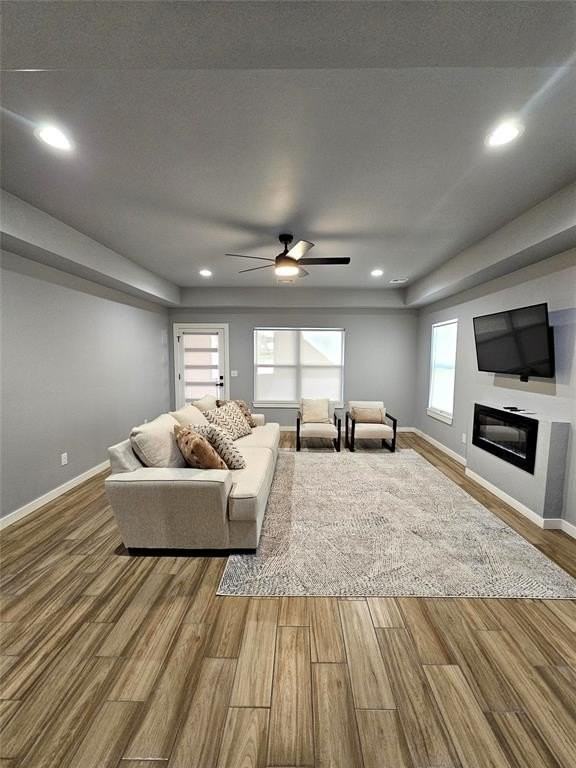 1615 Ne 9th St - Photo 4 of 27