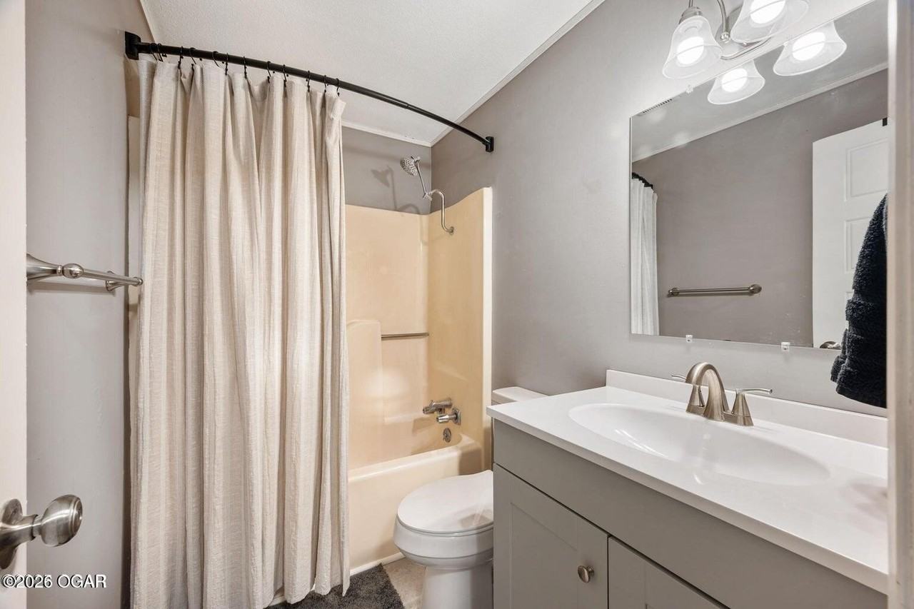 310 N Maple Ave - Photo 6 of 11