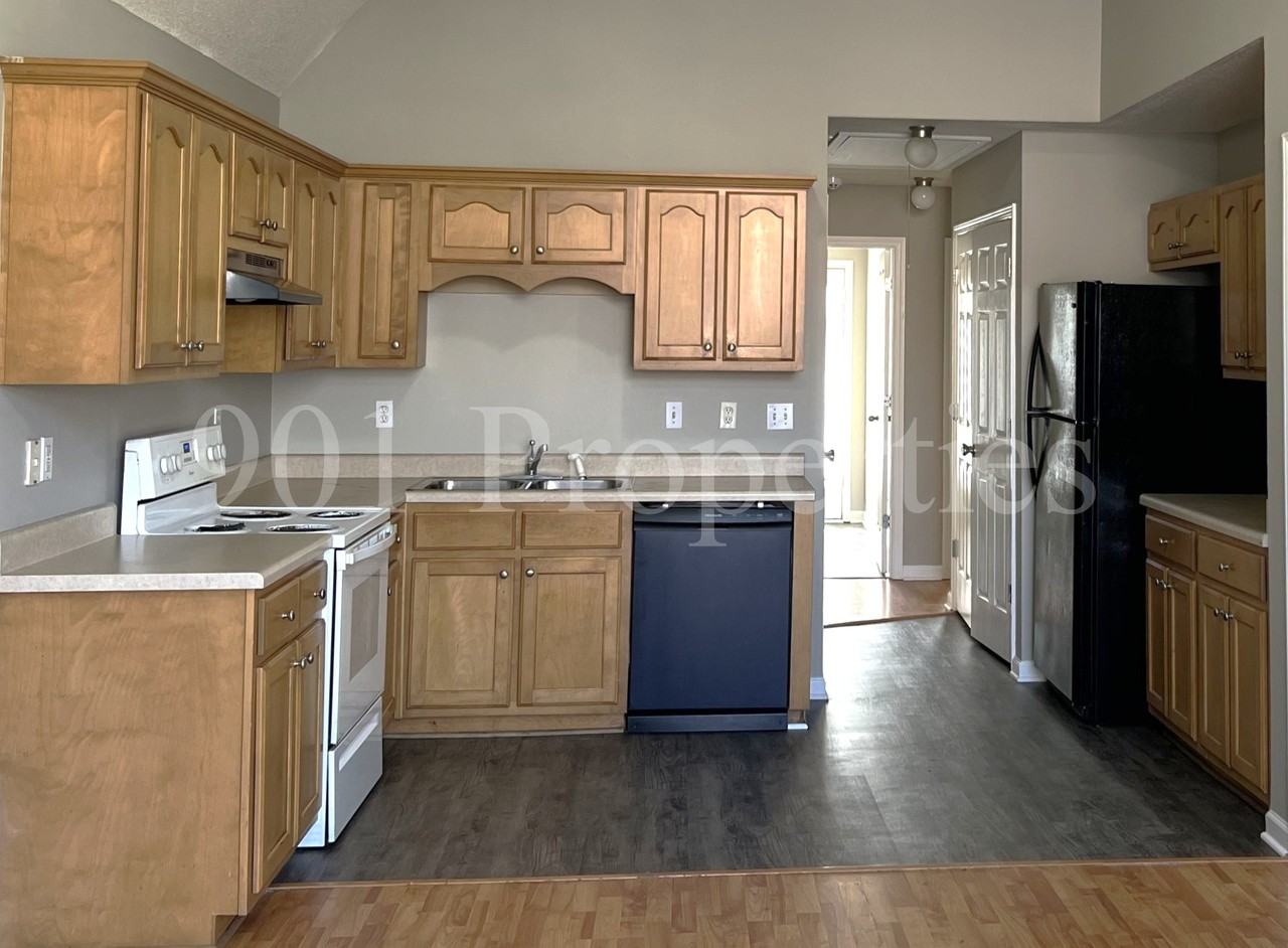 9851 Maggie Woods Ln #1 - Photo 3 of 8