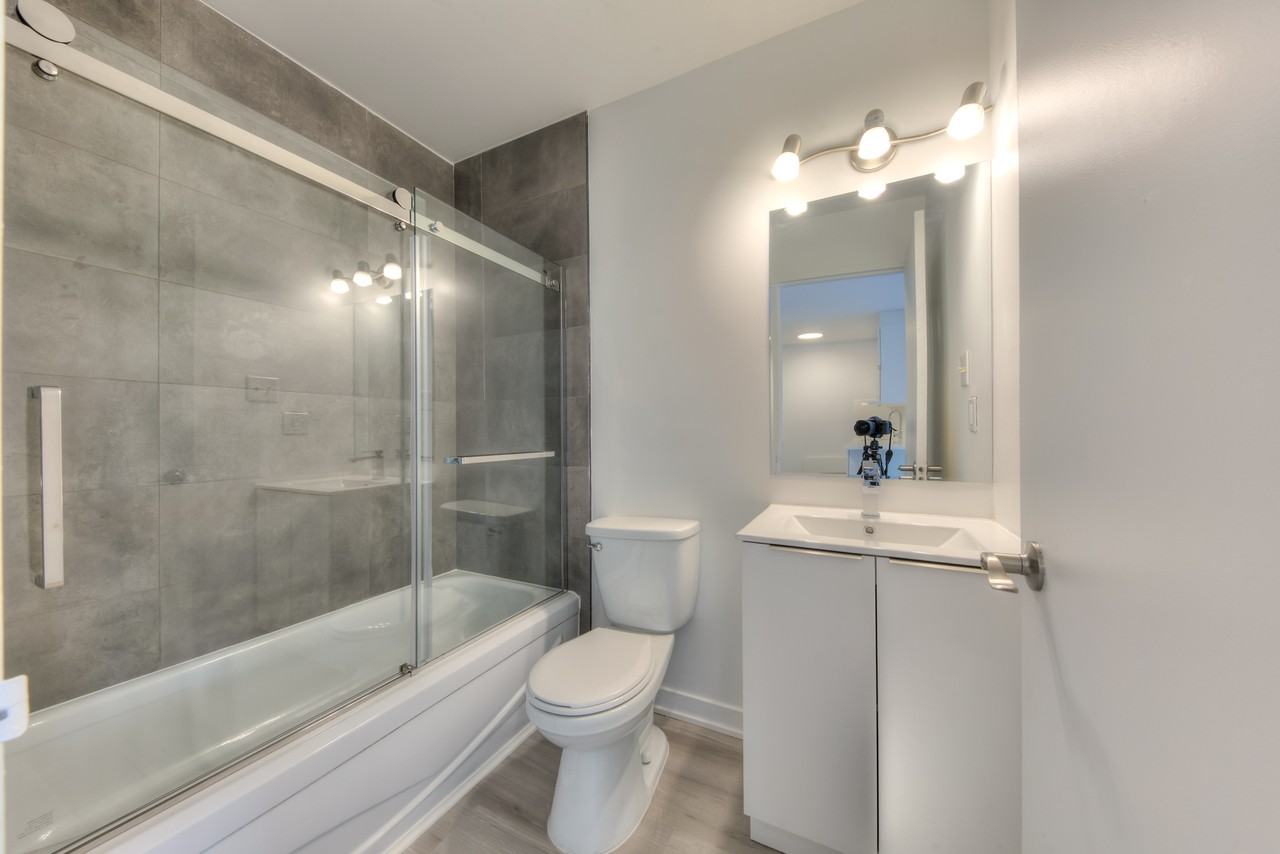 90 Boulevard Jean-Paul-Vincent #35 - Photo 7 of 10