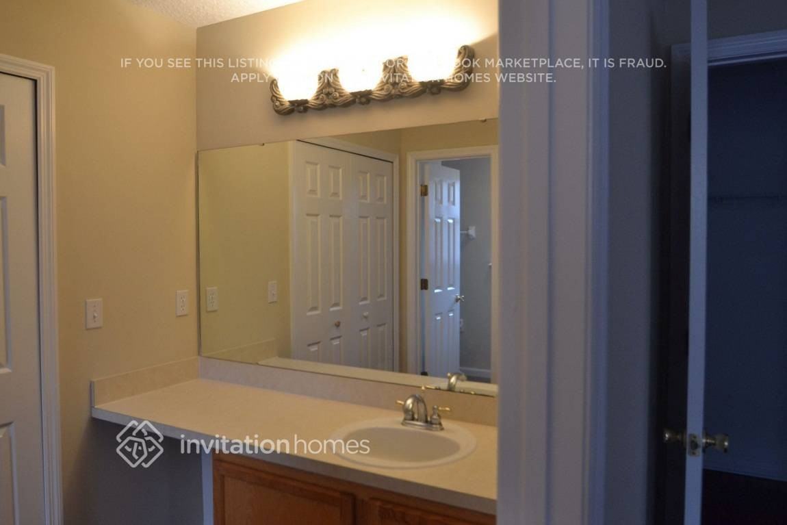 10612 Indigo Hills Ln - Photo 6 of 8