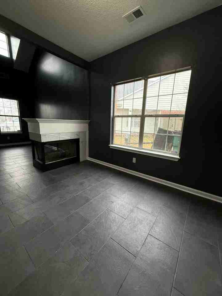 3939 Lipscomb Cv - Photo 3 of 17