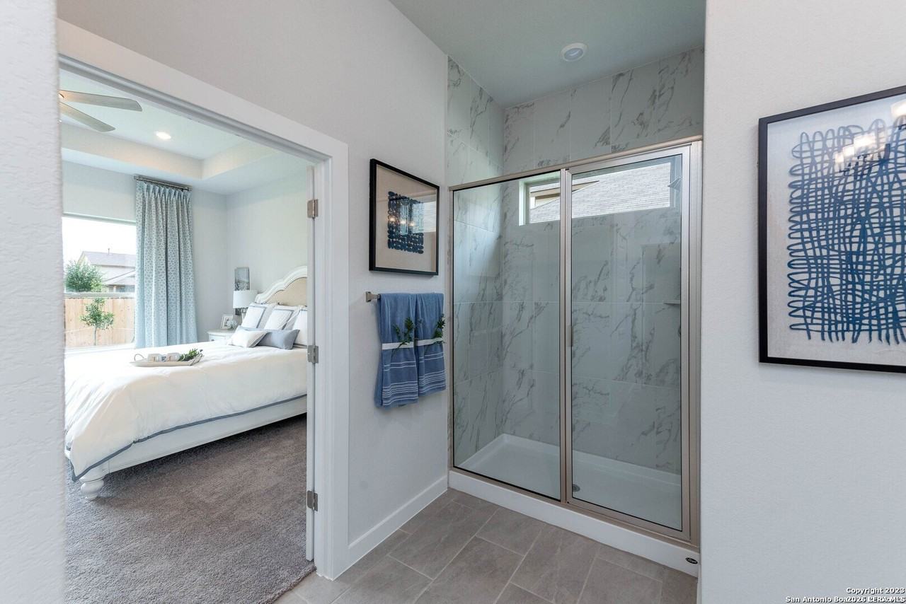 9828 Mulhouse Dr - Photo 6 of 20