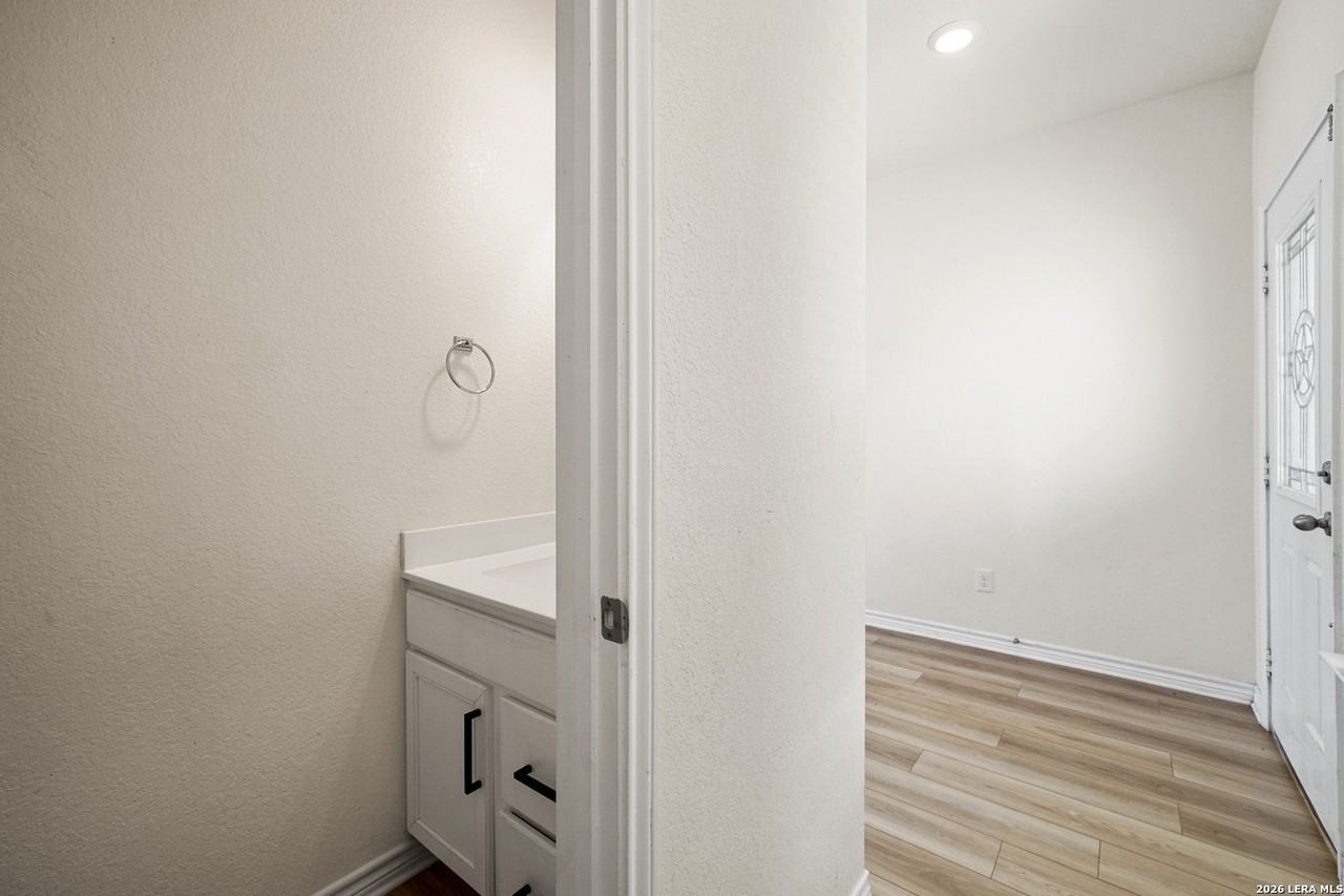 4818 Ocean Wave - Photo 6 of 26