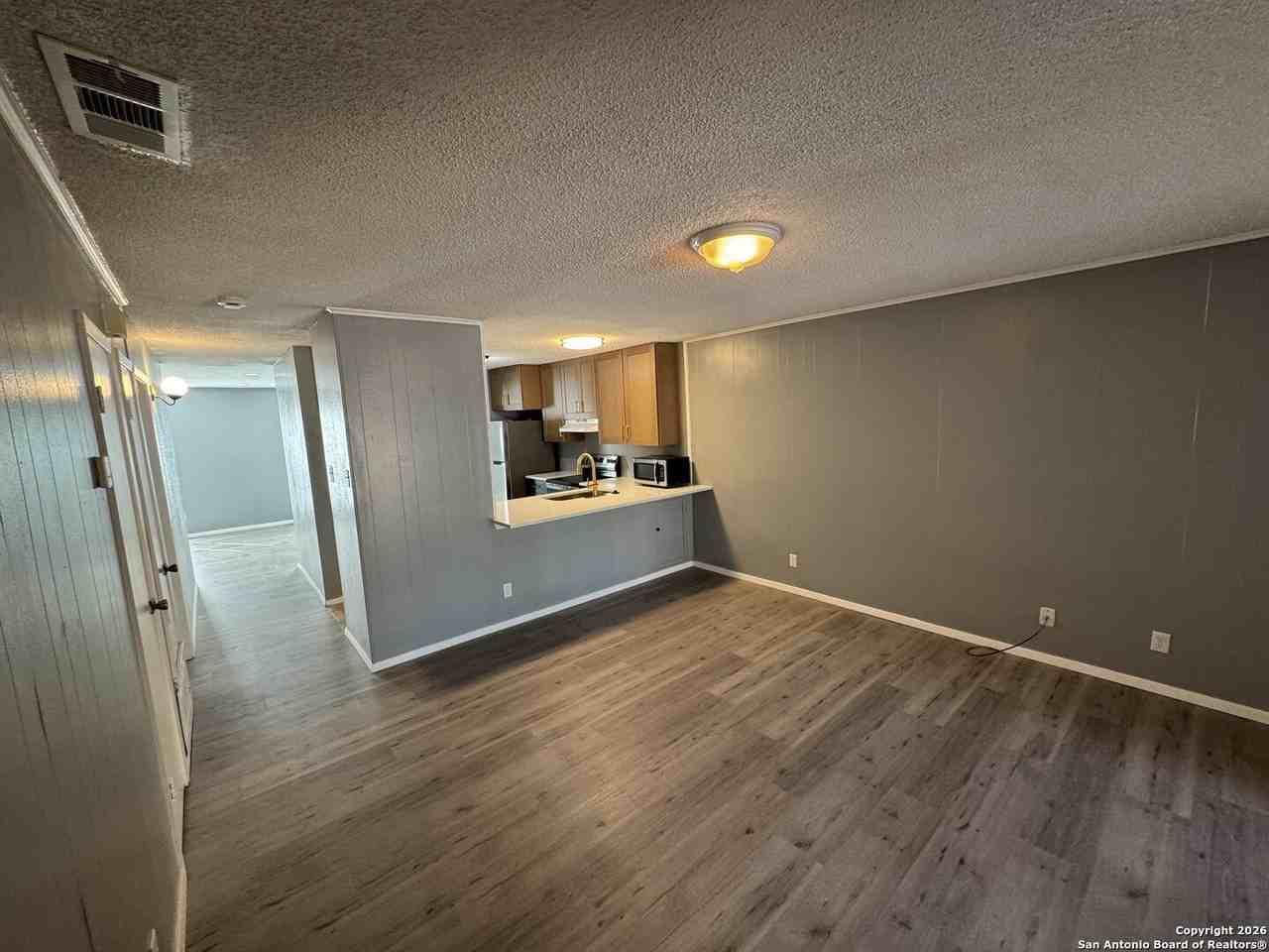 5019 Concord Rdg - Photo 6 of 19