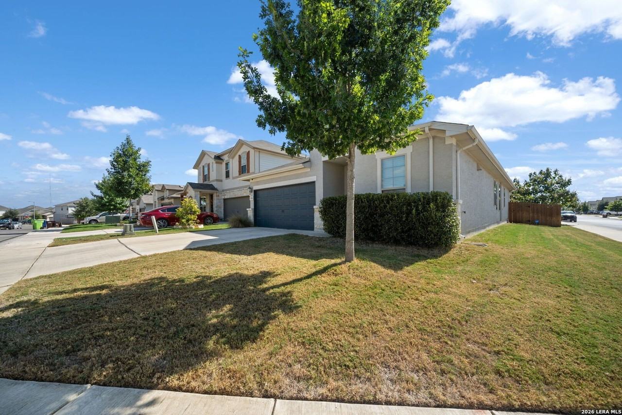 12826 Moose Cir - Photo 4 of 30