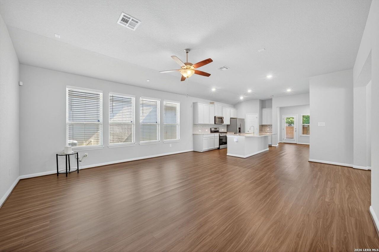 12826 Moose Cir - Photo 7 of 30