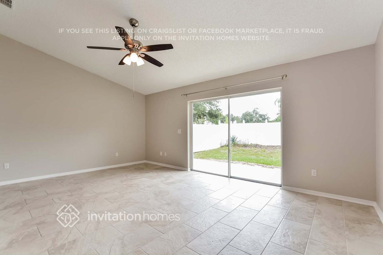 1206 Whitewood Way - Photo 4 of 17