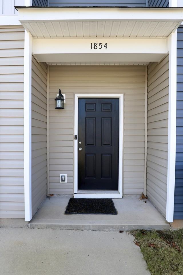 1854 Gabriel Ln - Photo 5 of 50