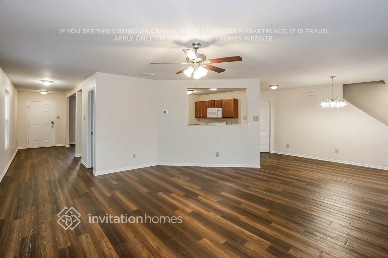 5425 Idlewild Rd N - Photo 6 of 18