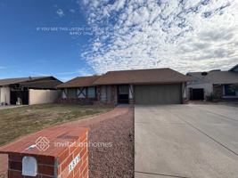 featured image of 1515 W Yukon Dr