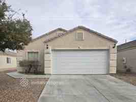 featured image of 5912 Trumbull St