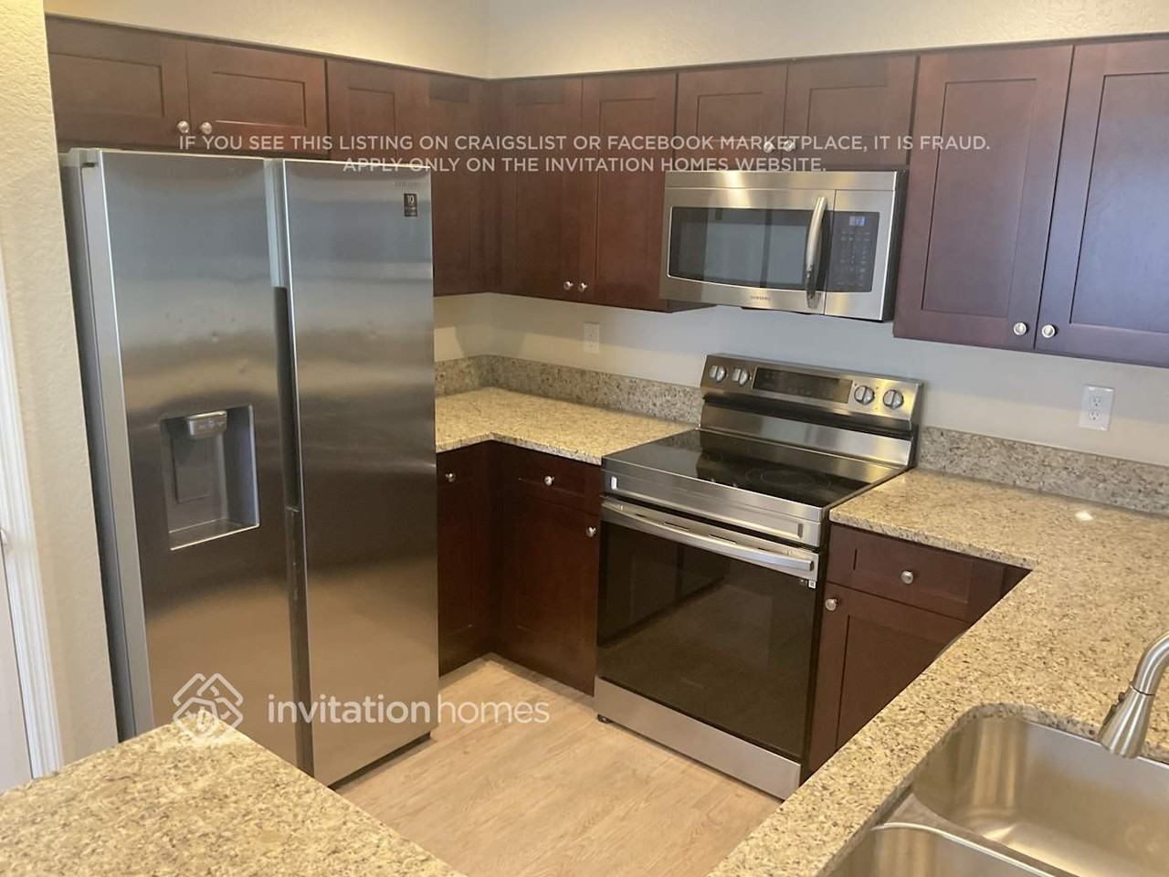 1590 Meadows Pond Dr - Photo 5 of 13