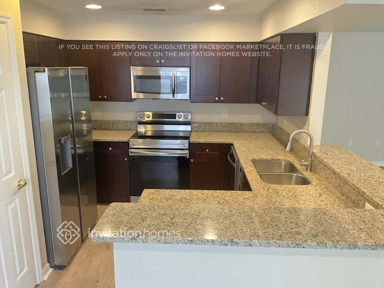 1590 Meadows Pond Dr - Photo 6 of 13