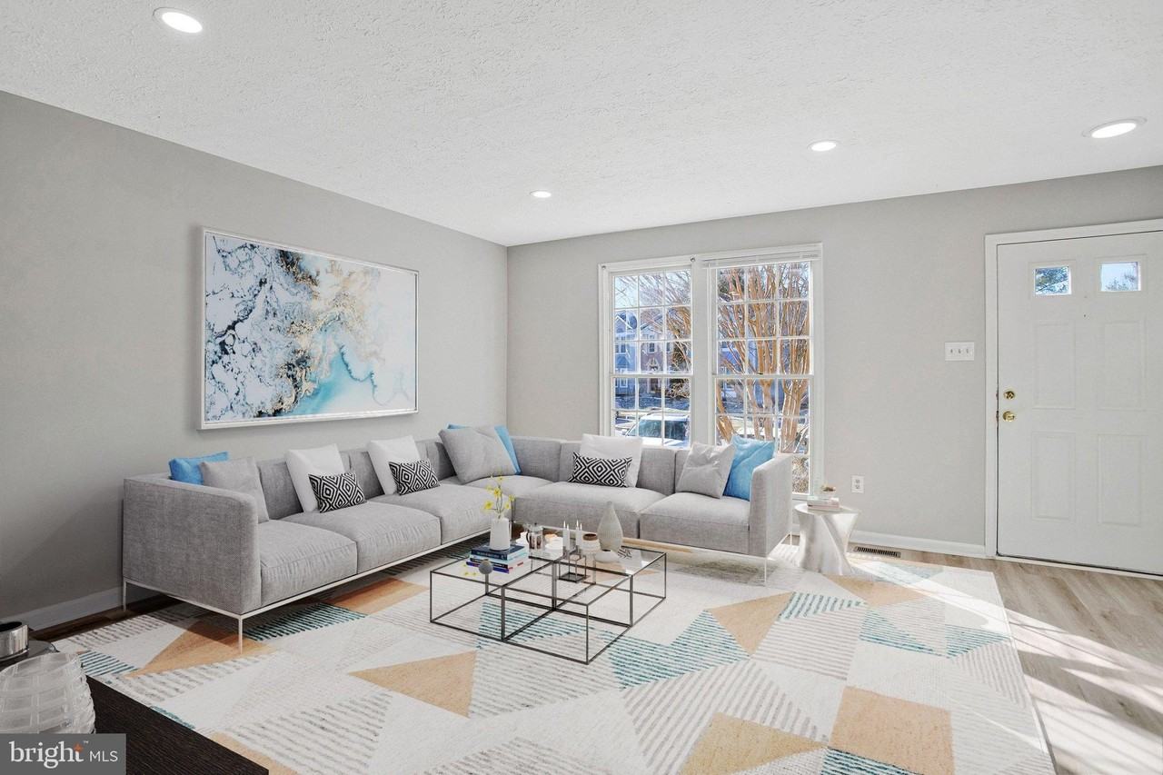 8263 Berryfield Dr - Photo 4 of 50