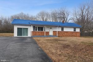 featured image of 6015 Cracklingtown Rd